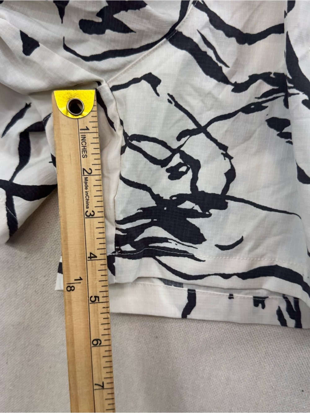 The North Face Women's Class V Pathfinder Pull-on Short Size XL White Black - Picture 10 of 13